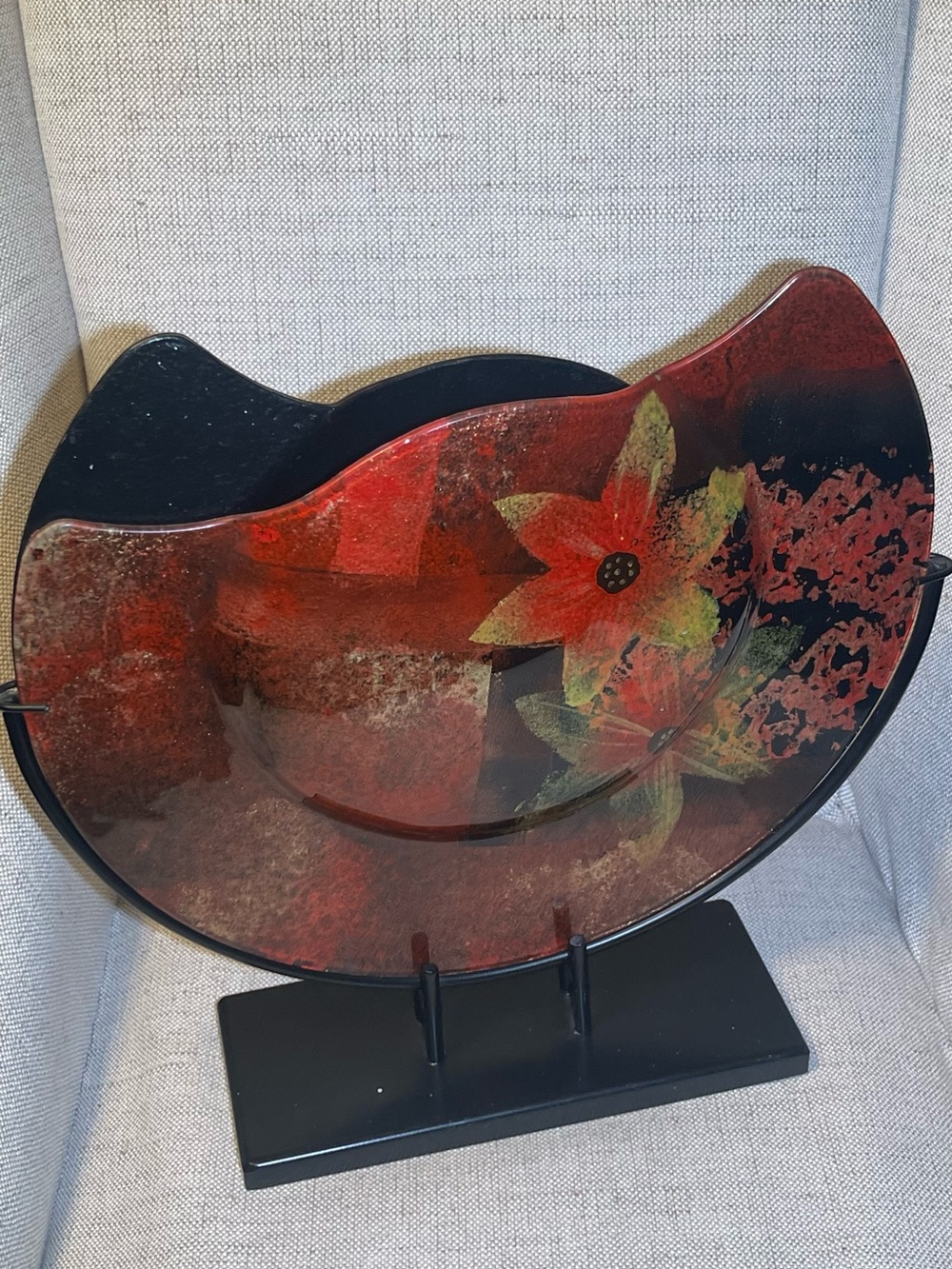 Decorative Red Floral Glass Accent Sculpture - Home Art